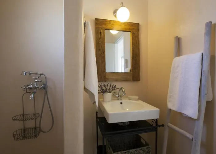 Kallisti Elia - Serene - Views, Nr Family Villa Naousa (Paros)